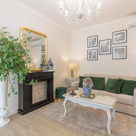 Crys: Apartments, Holiday, Business, Verde Βερόνα Εξωτερικό φωτογραφία