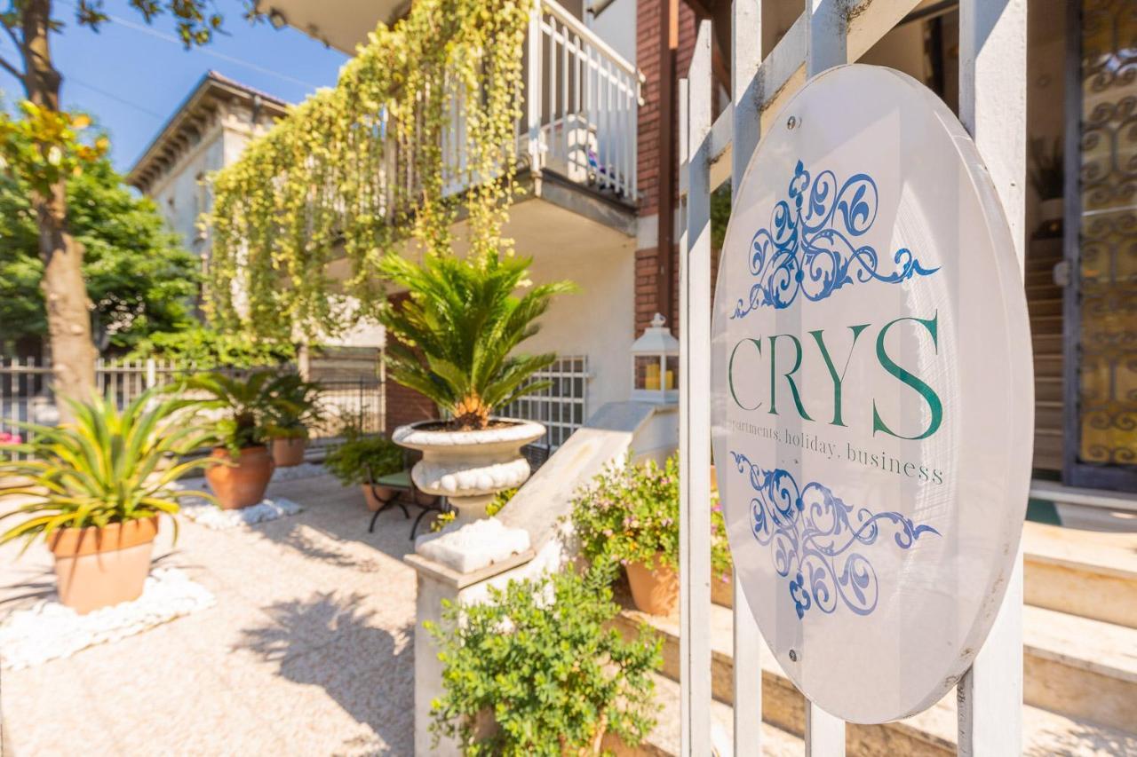 Crys: Apartments, Holiday, Business, Verde Βερόνα Εξωτερικό φωτογραφία