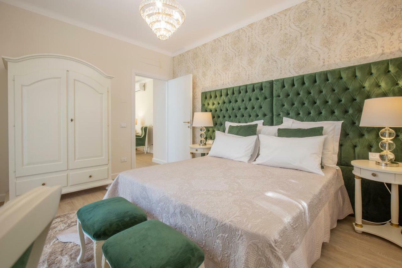 Crys: Apartments, Holiday, Business, Verde Βερόνα Εξωτερικό φωτογραφία