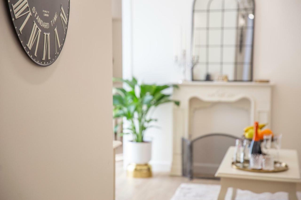 Crys: Apartments, Holiday, Business, Verde Βερόνα Εξωτερικό φωτογραφία