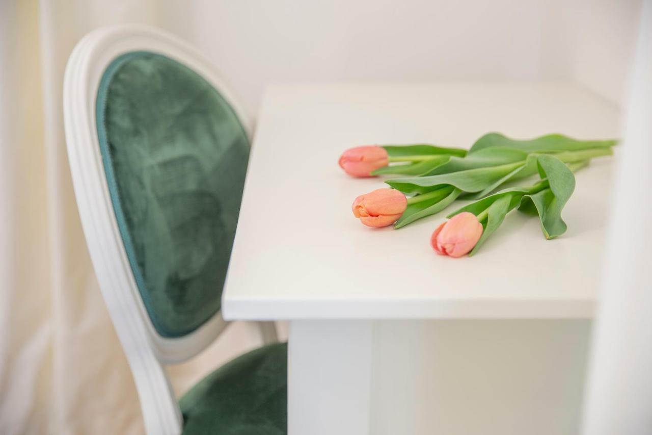 Crys: Apartments, Holiday, Business, Verde Βερόνα Εξωτερικό φωτογραφία