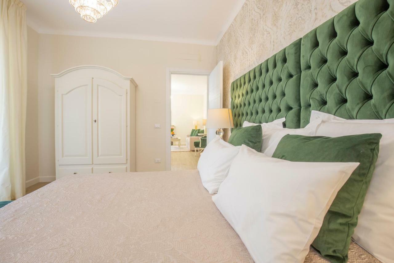 Crys: Apartments, Holiday, Business, Verde Βερόνα Εξωτερικό φωτογραφία